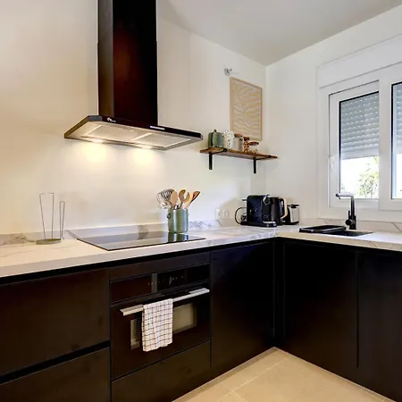 דירה Astro Renovated & Seaview